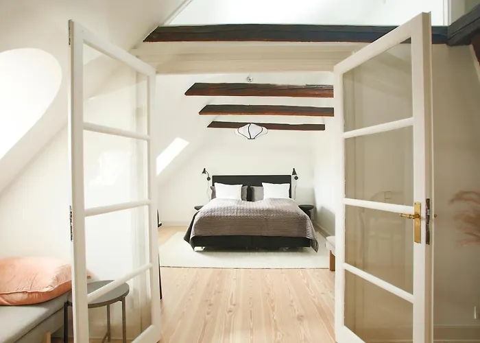 Modern 3br Duplex In Nyhavn W Private Balcony * København