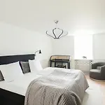 Modern 3br Duplex In Nyhavn W Private Balcony *