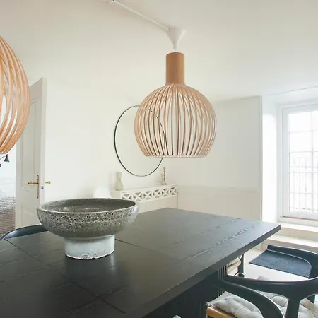 Modern 3br Duplex In Nyhavn W Private Balcony Copenaghen