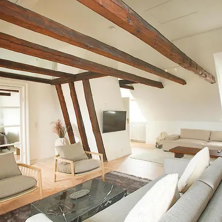 Modern 3br Duplex In Nyhavn W Private Balcony *