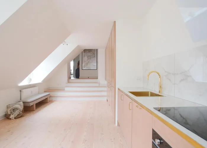 Modern 3br Duplex In Nyhavn W Private Balcony *