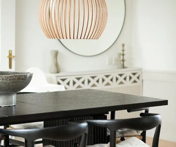 Modern 3br Duplex In Nyhavn W Private Balcony