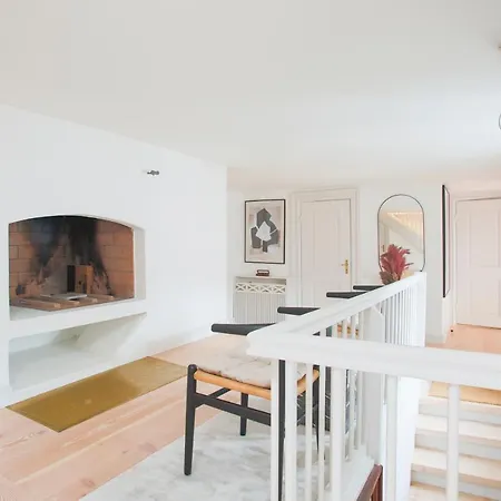 Modern 3br Duplex In Nyhavn W Private Balcony